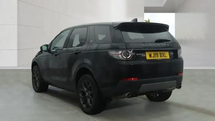 Land Rover Discovery Sport 2019 photo 3