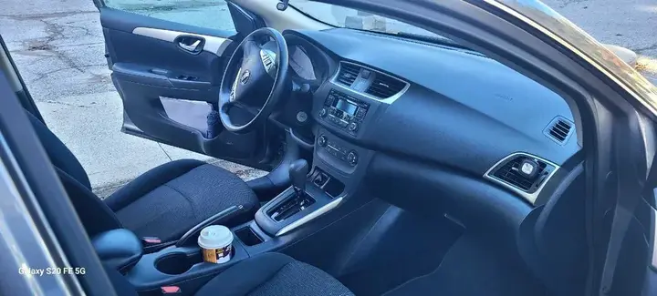 Nissan Sentra 2017 photo 3
