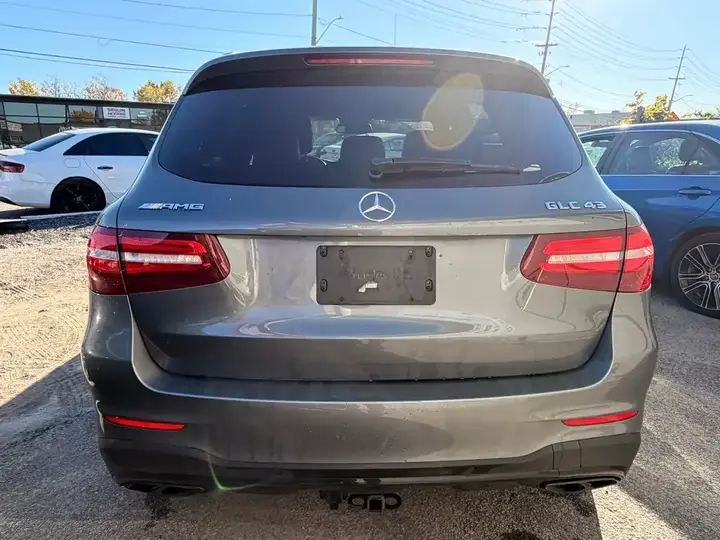 Mercedes-Benz Glc 2017 photo 5