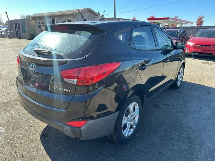 Hyundai Tucson 2011 photo 5