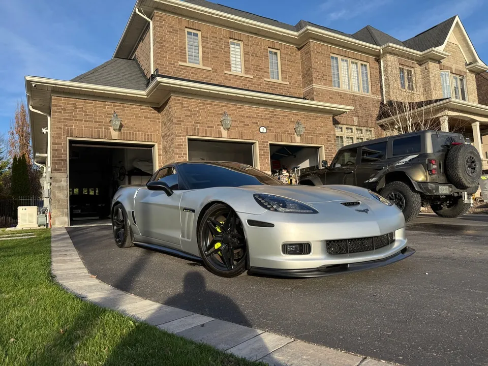Chevrolet Corvette 2010 photo 5