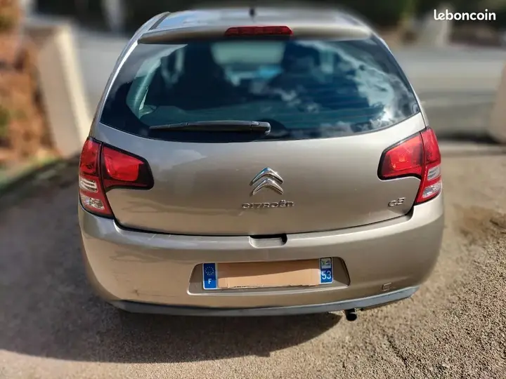 Citroen C3 2010 photo 2