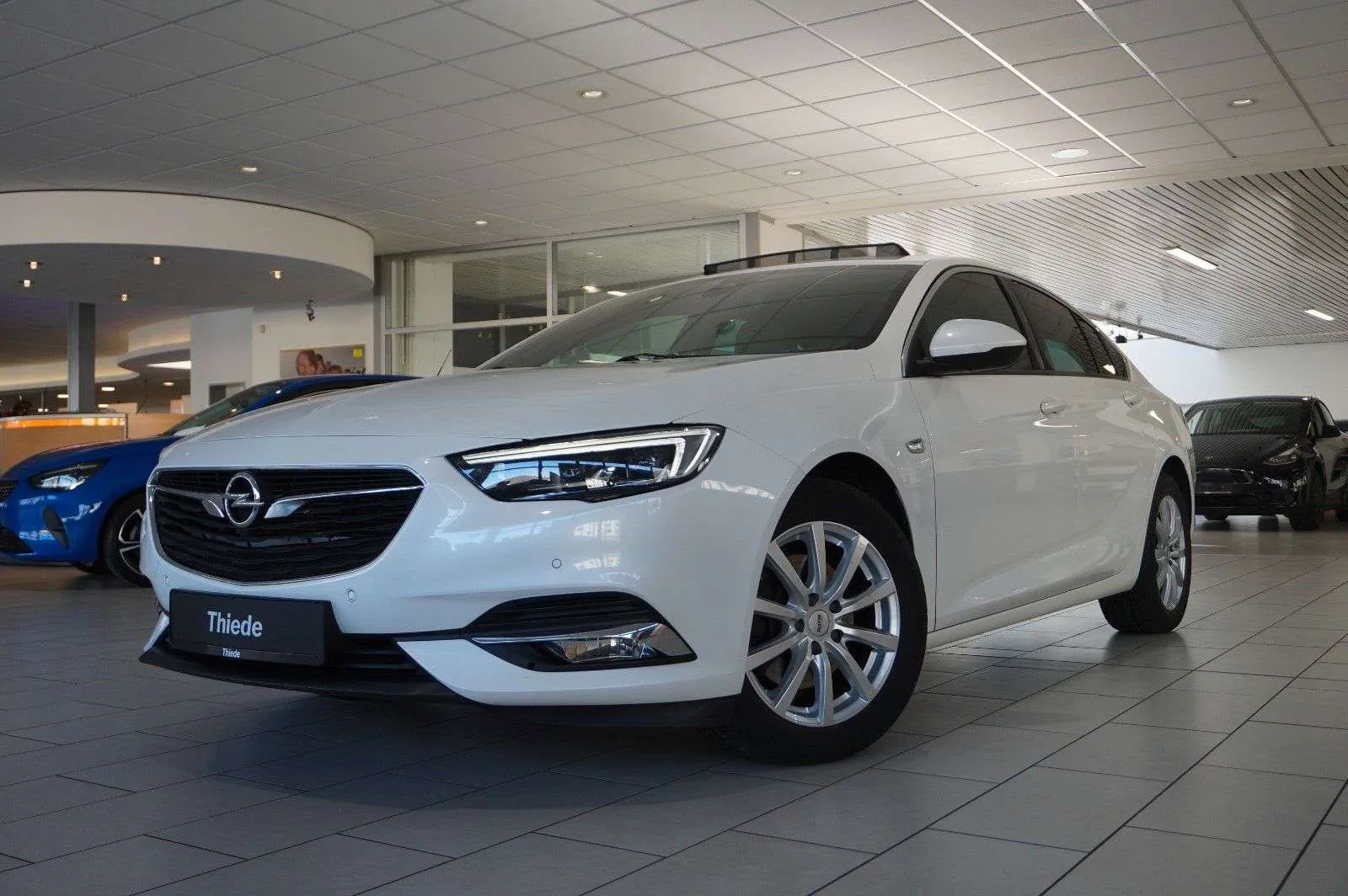 Opel Insignia 2019 photo 4