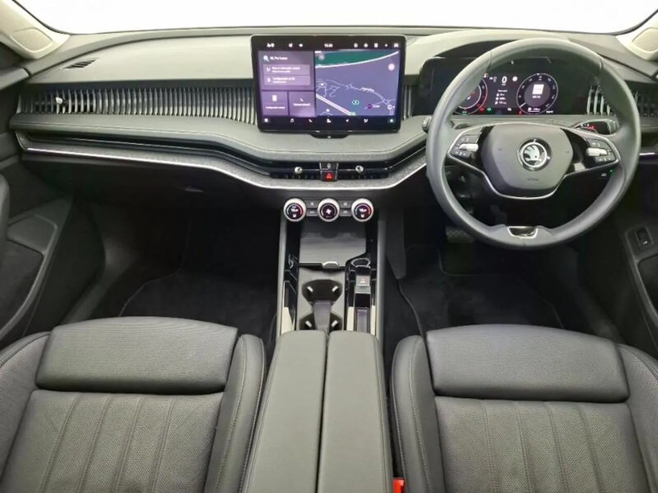 Skoda Superb 2024 photo 3