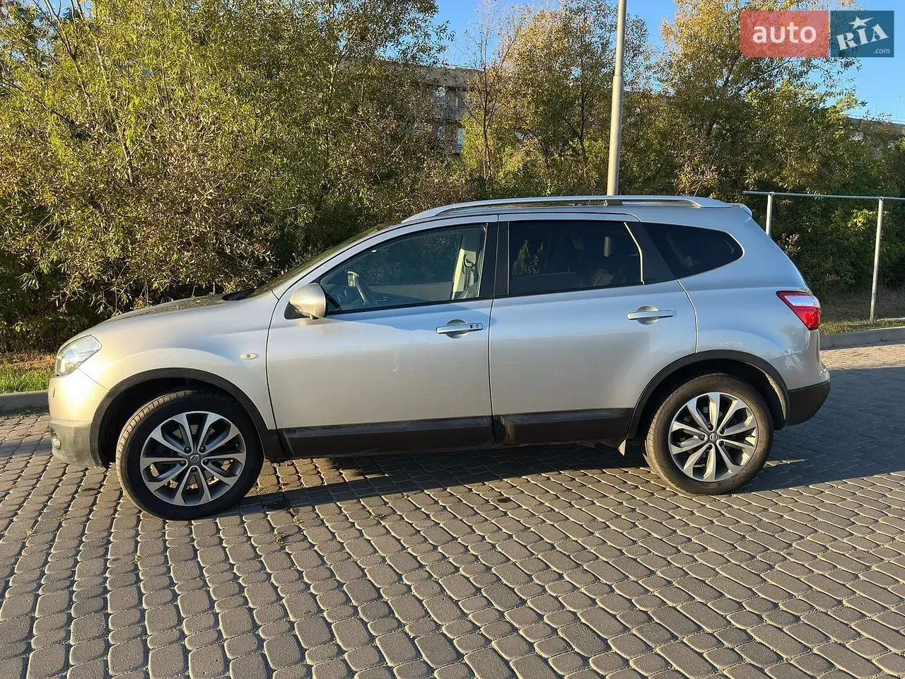 Nissan Qashqai+2 2012 photo 4