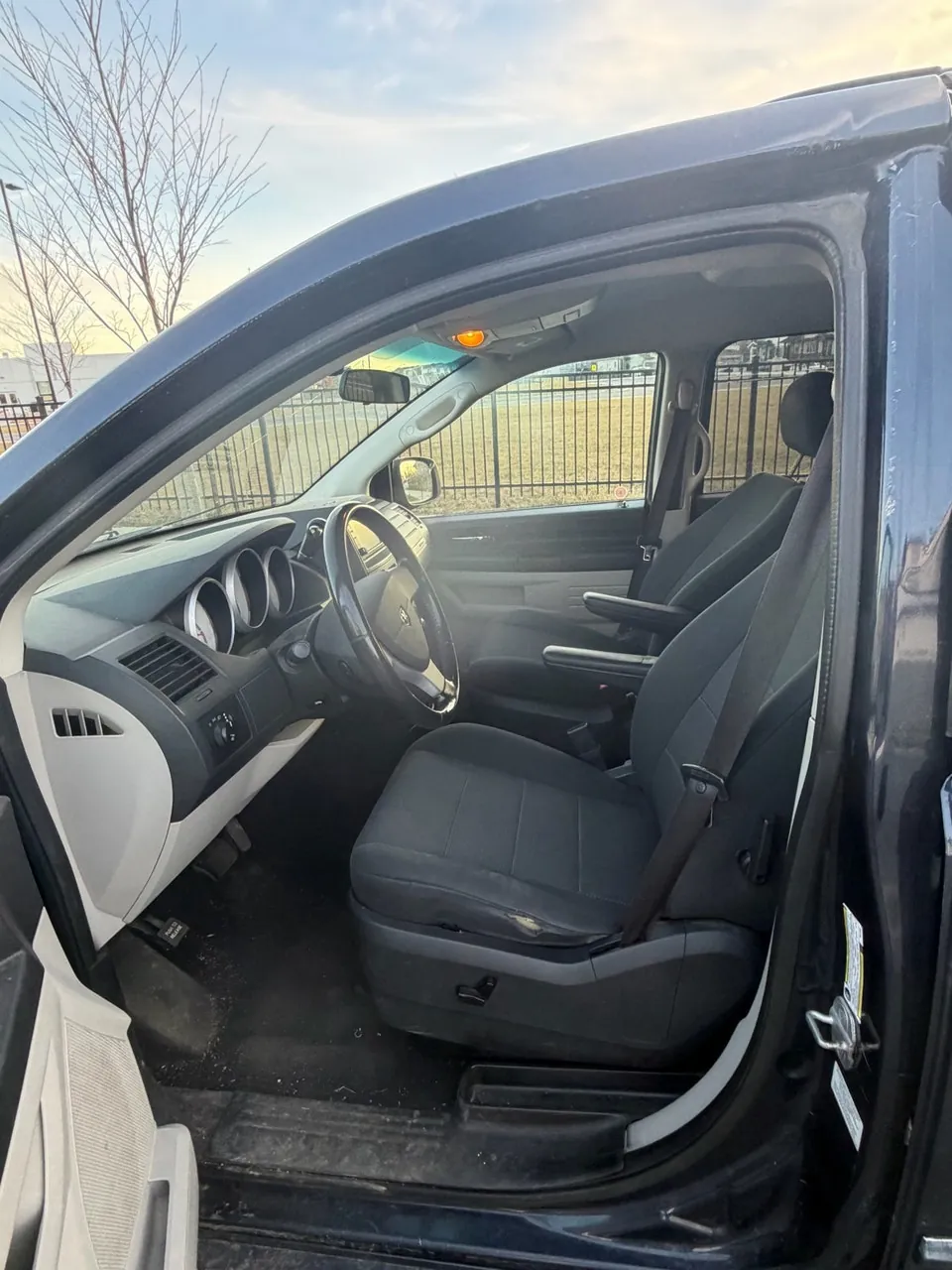 Dodge Grand Caravan 2009 photo 4