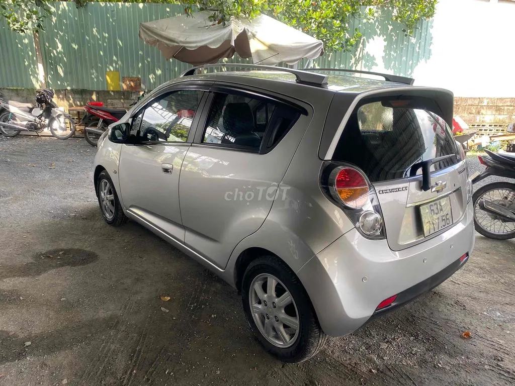 Chevrolet Spark 2011 photo 4