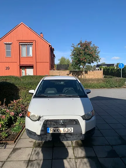 Mitsubishi Colt 2010 photo 2