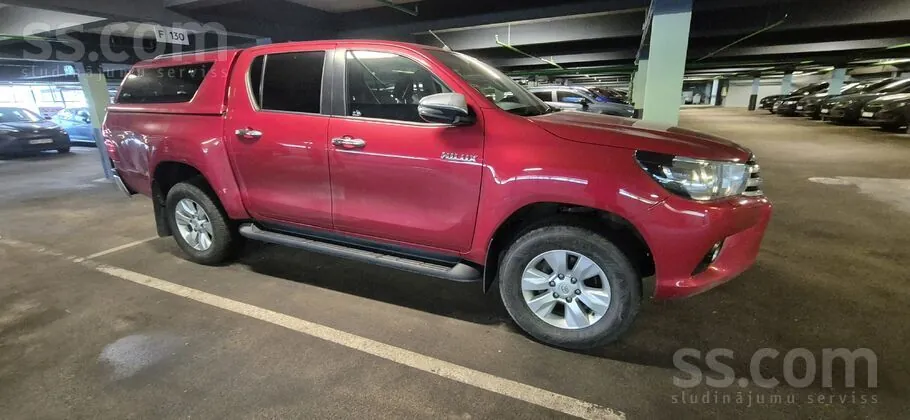 Toyota Hilux 2017 photo 3