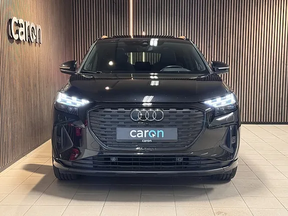 Audi Q4 2022 photo 2