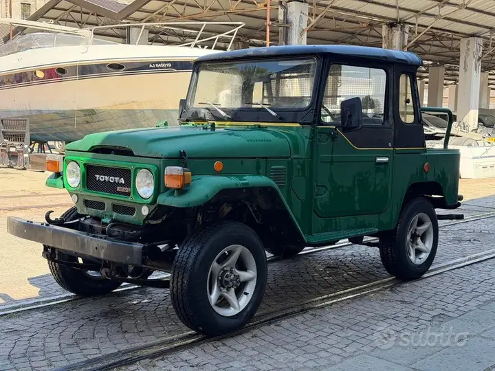 Toyota Land Cruiser