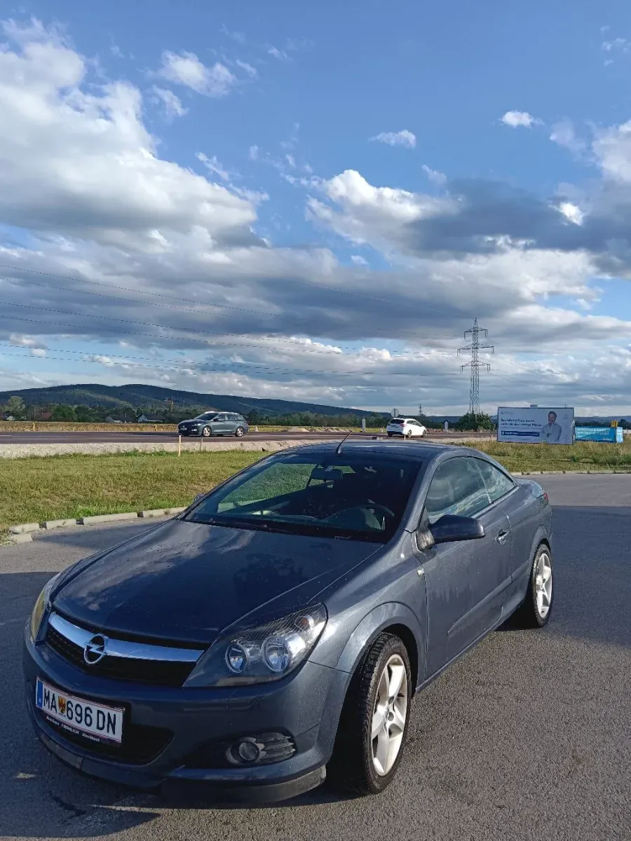 Opel Astra 2007 photo 2