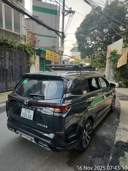 Toyota Veloz Cross 2024 photo 2
