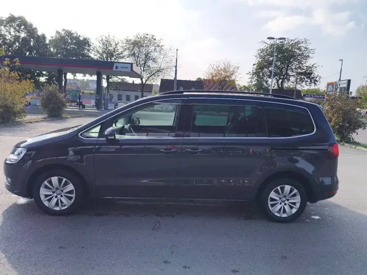 Volkswagen Sharan 2019 photo 2