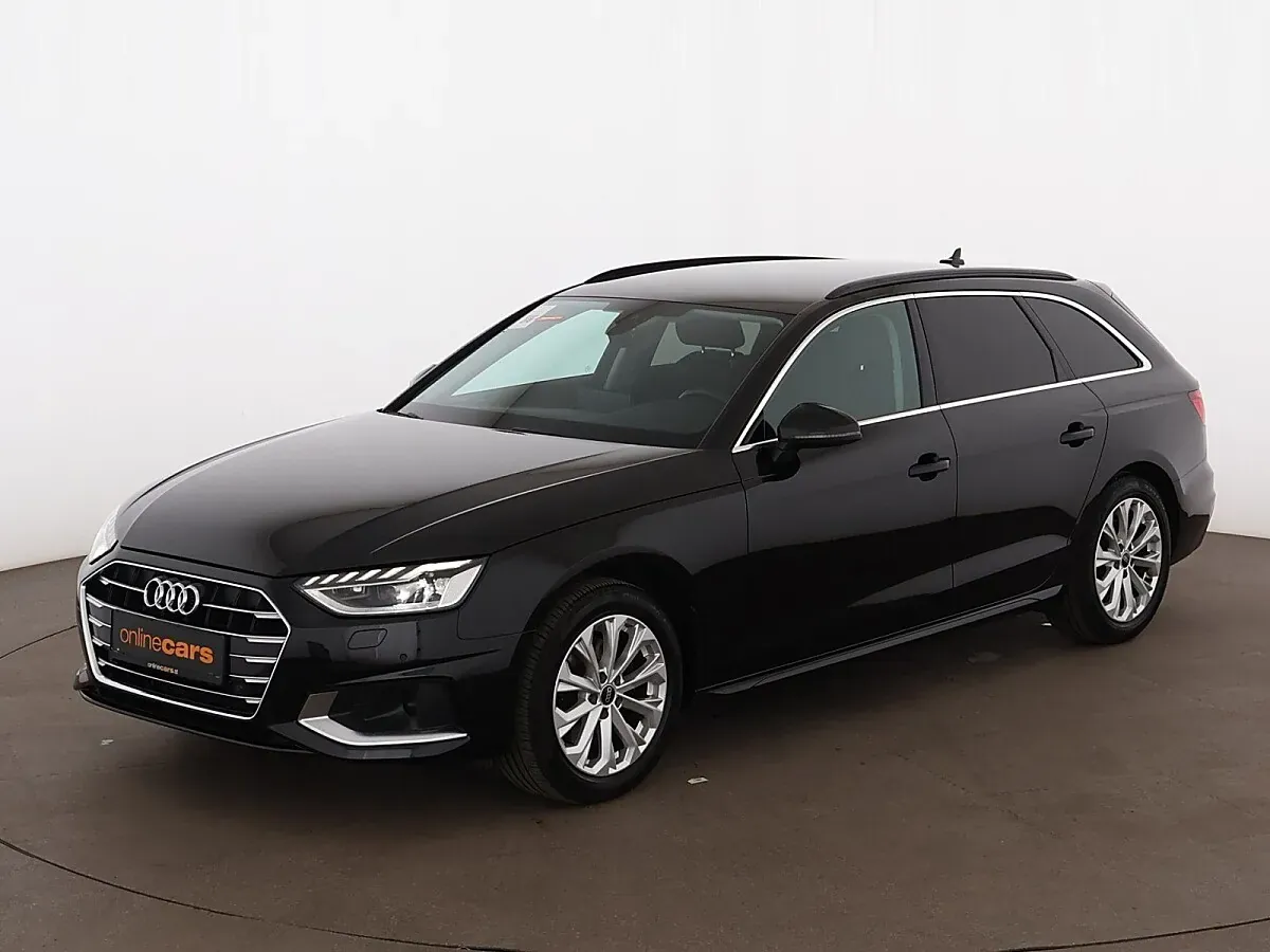 Audi A4 2023 photo 2