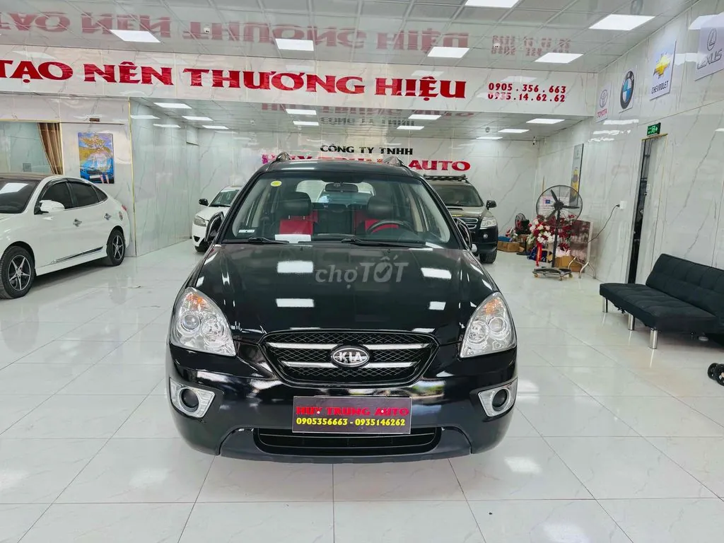 Kia Carens 2010 photo 2