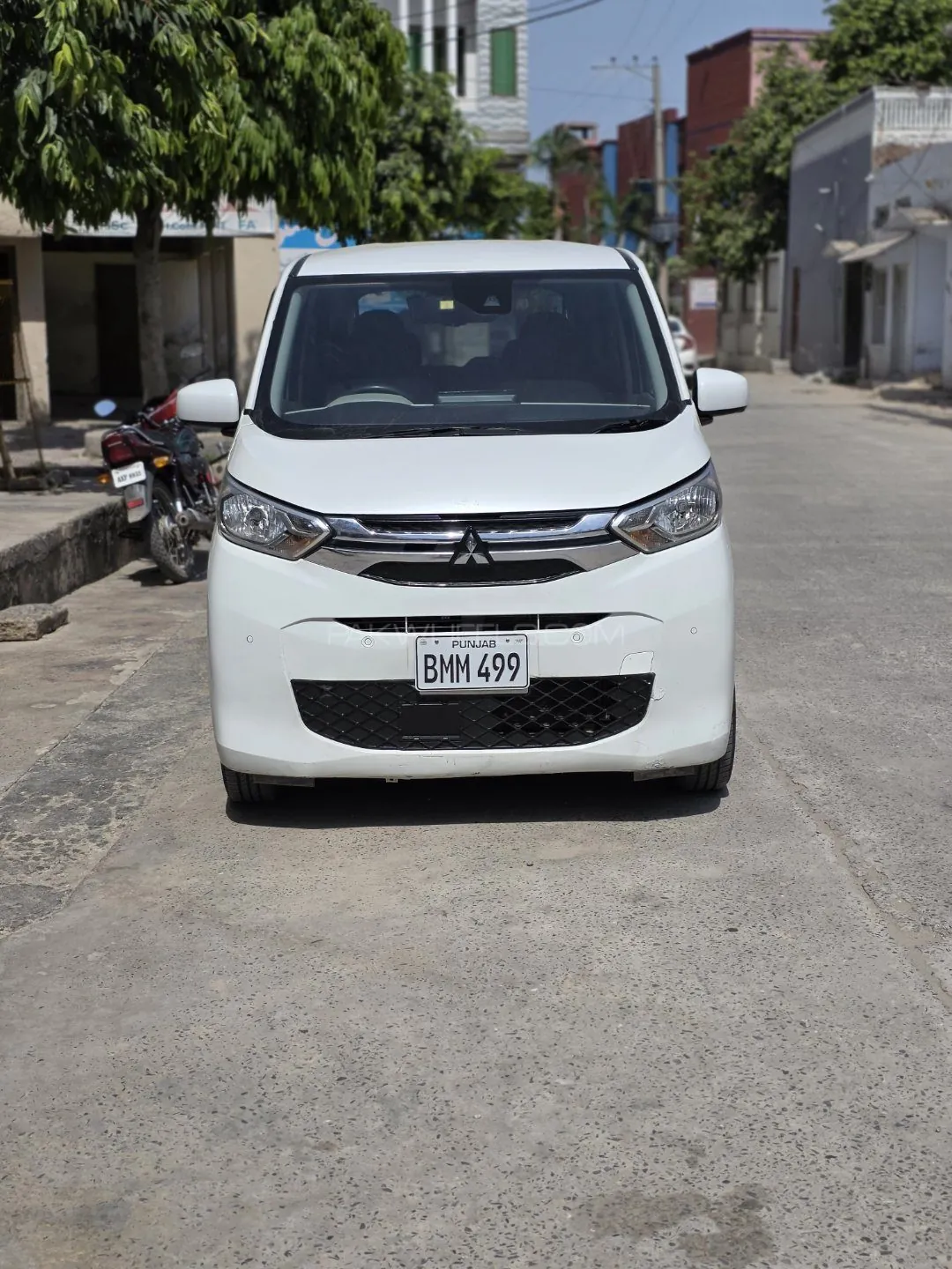 Mitsubishi Ek Wagon