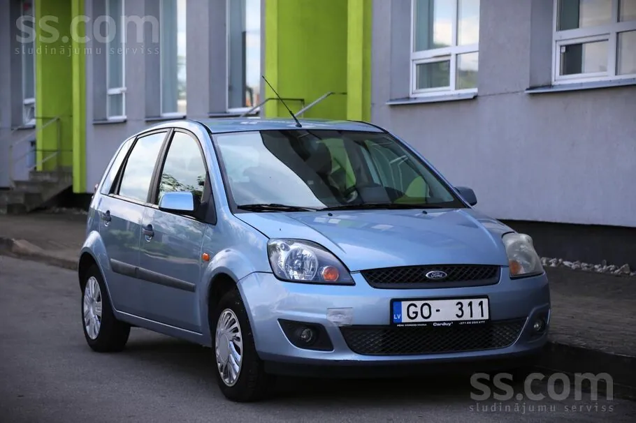 Ford Fiesta 2007 photo 4