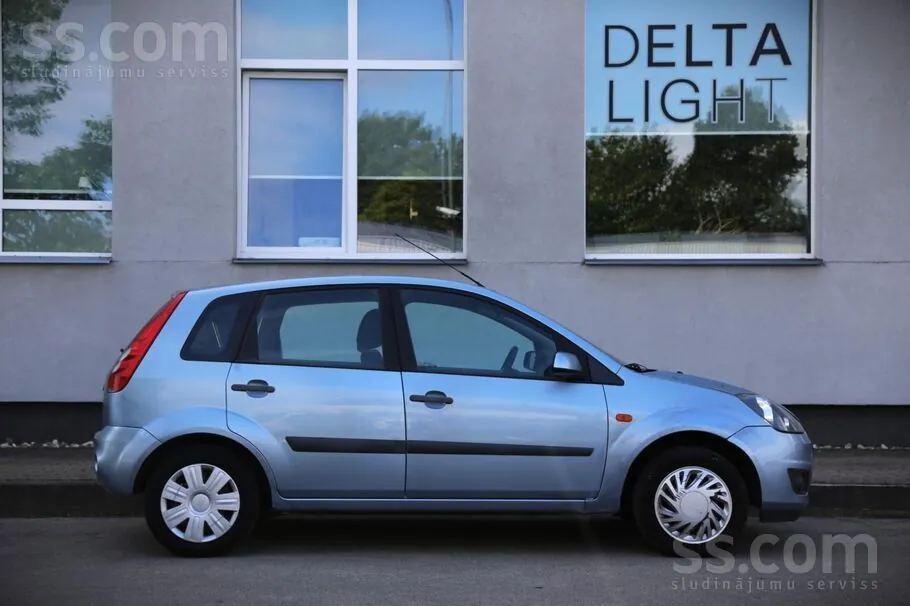 Ford Fiesta 2007 photo 3