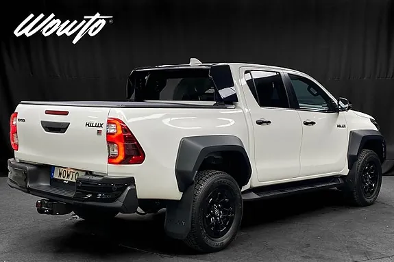 Toyota Hilux 2025 photo 5