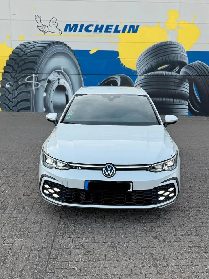 Volkswagen Golf Viii