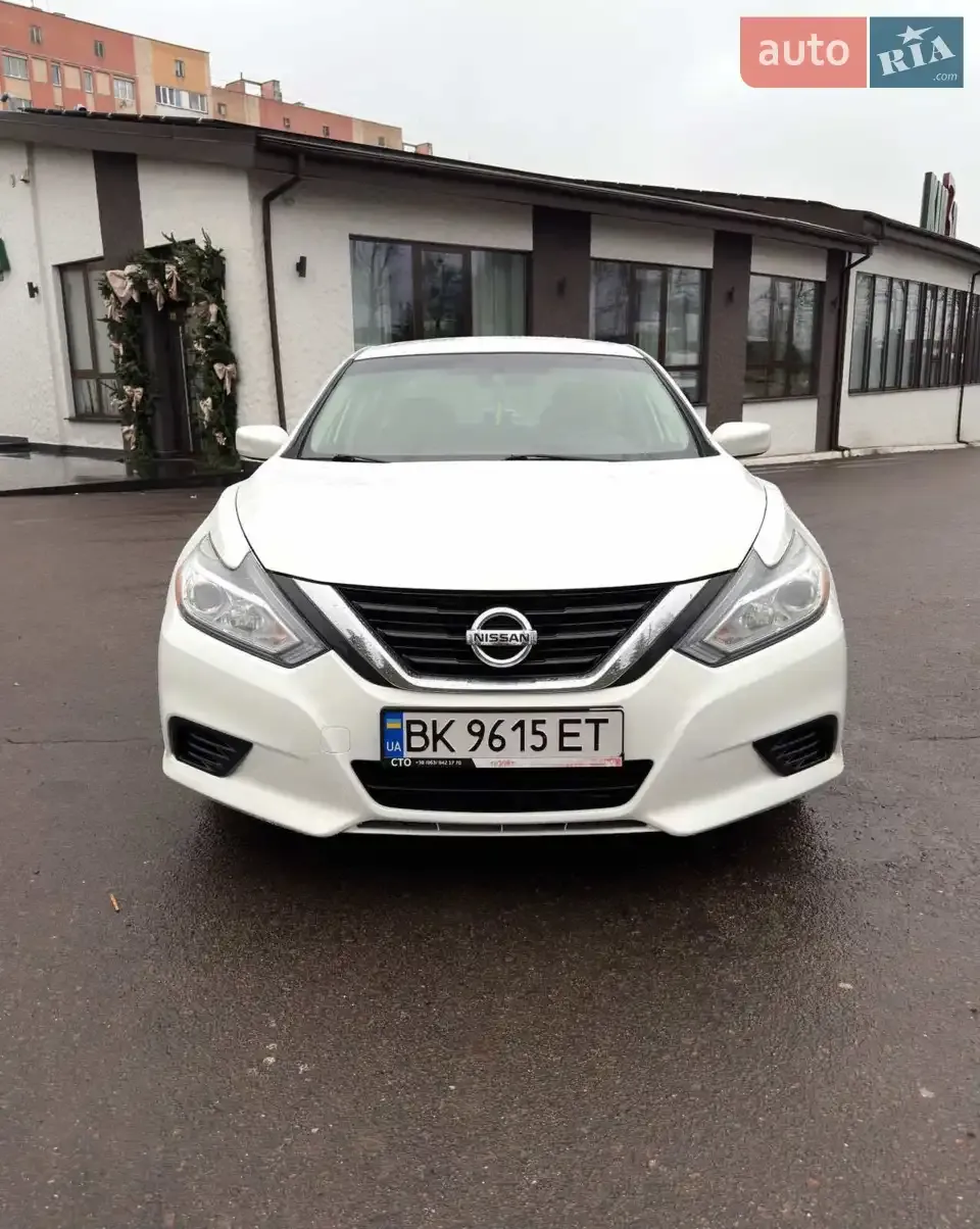 Nissan Altima 2017 photo 4