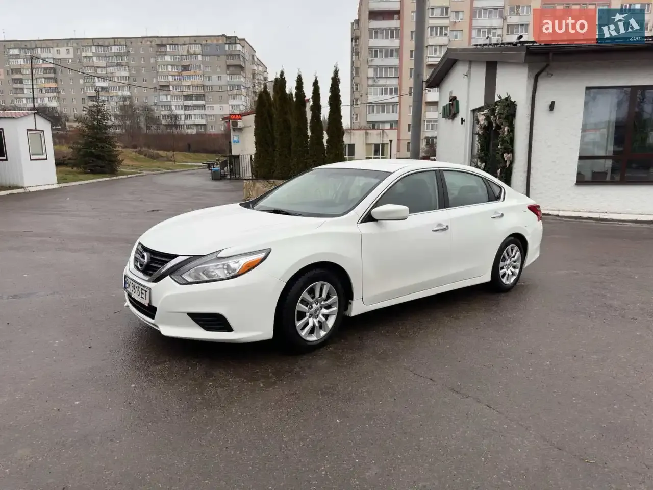 Nissan Altima 2017 photo 2