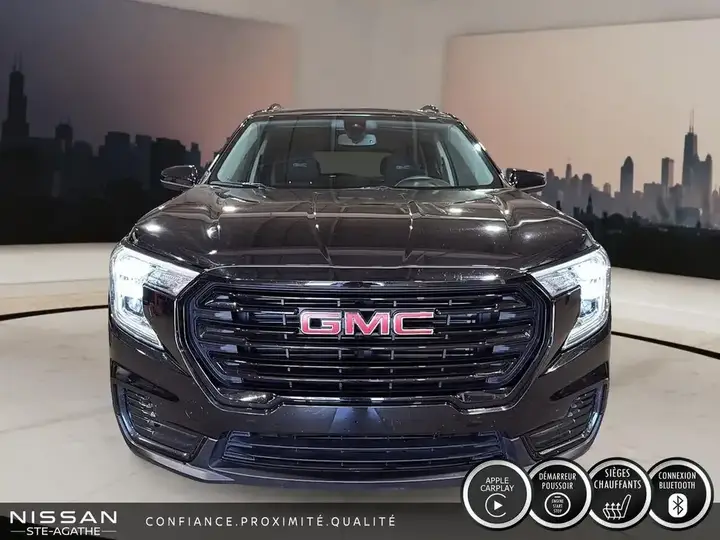 GMC Terrain 2023 photo 2