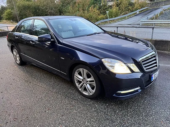 Mercedes-Benz E220 2010 photo 4