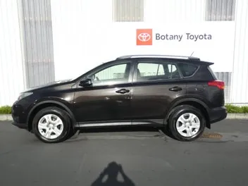 Toyota Rav4 2015 photo 5