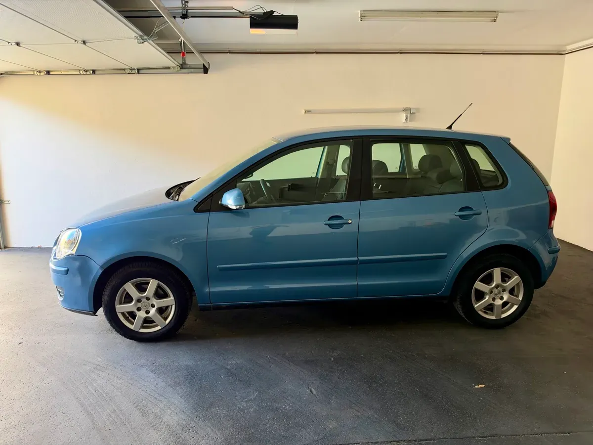 Volkswagen Polo 2008 photo 3