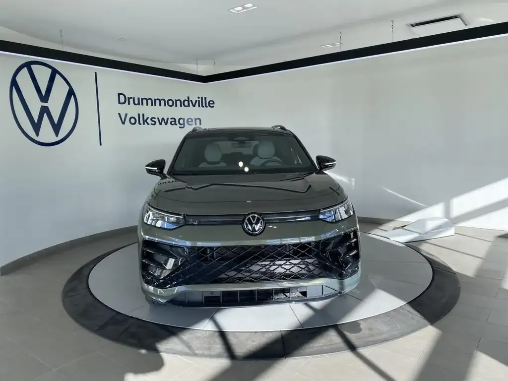 Volkswagen Tiguan 2025 photo 4