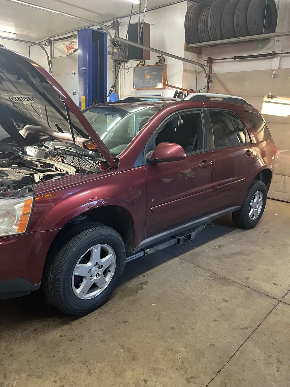 Pontiac Torrent 2009 photo 2