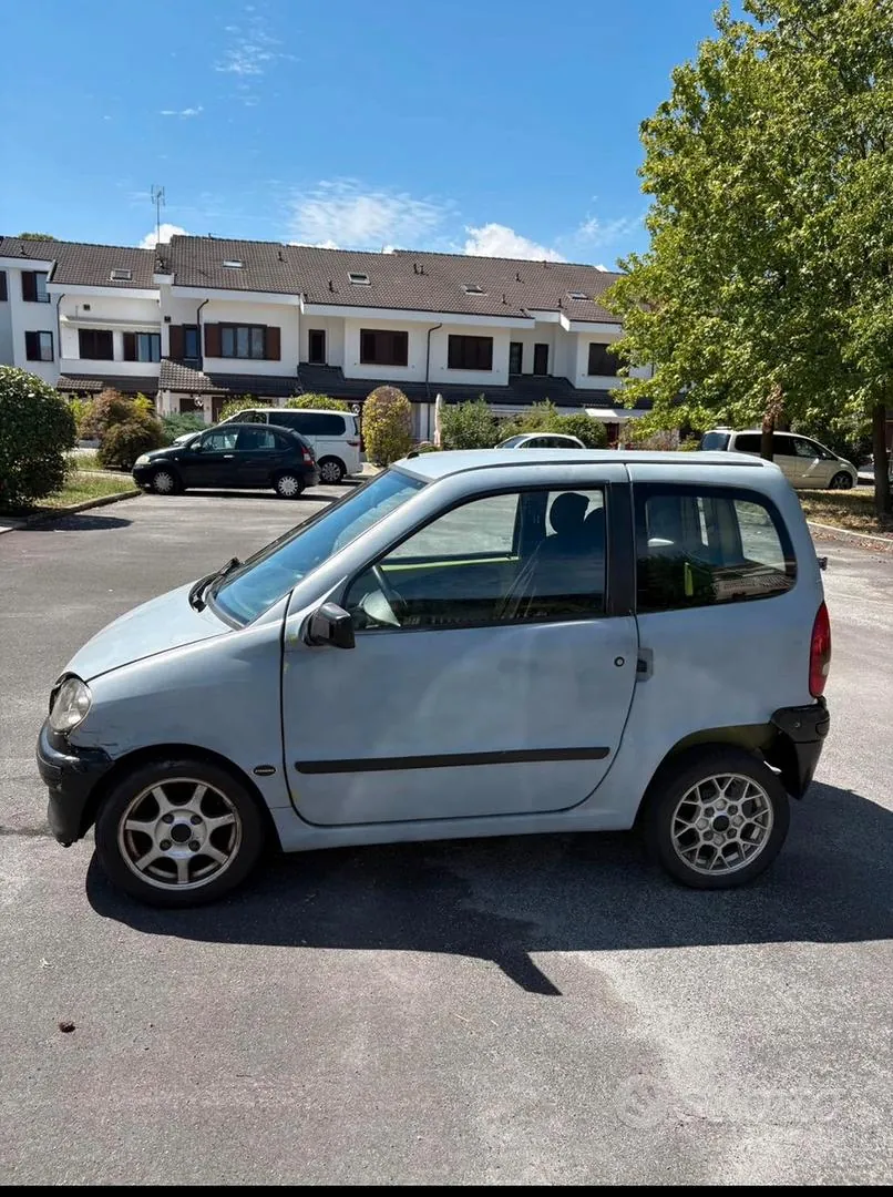 Microcar 50 2010 photo 2