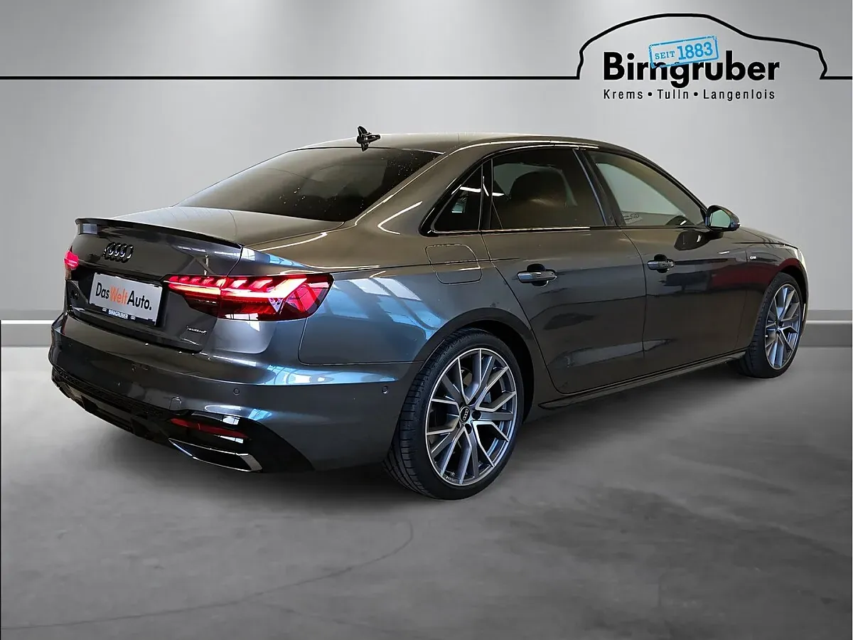 Audi A4 2023 photo 3