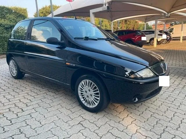 Lancia Ypsilon 1998 photo 2