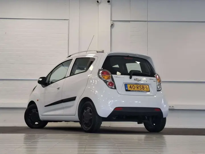 Chevrolet Spark 2011 photo 5