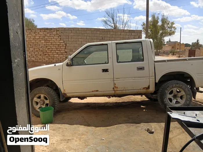 Toyota Hilux 2014 photo 2
