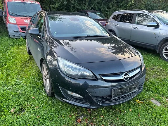 Opel Astra 2014 photo 3