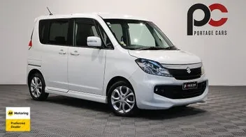Suzuki Solio 2014 photo 2