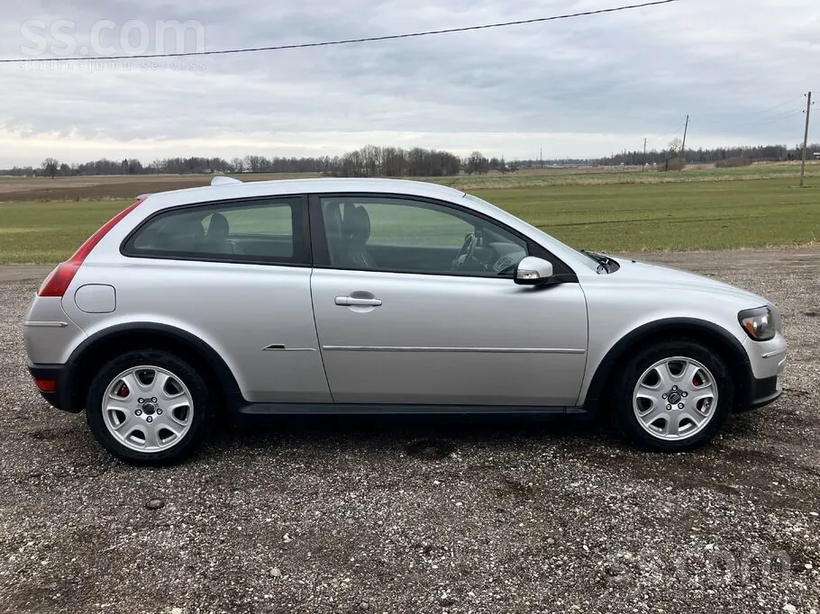 Volvo C30 2007 photo 2