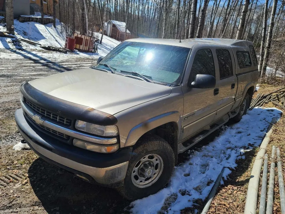 Chevrolet Silverado 1500 2002 photo 2