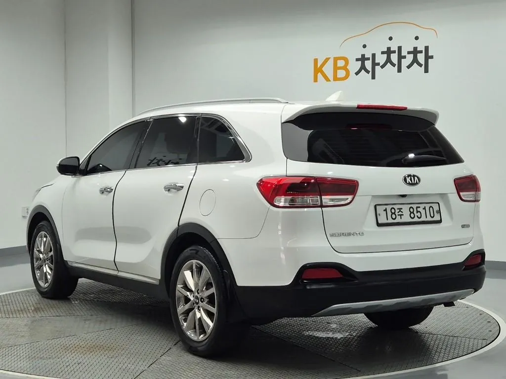 Kia Sorento 2016 photo 2
