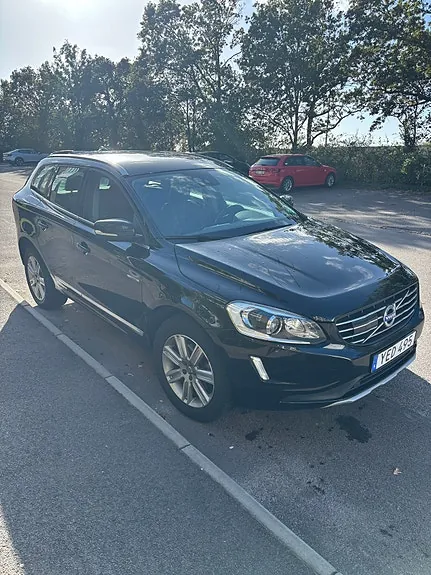 Volvo Xc60 2017 photo 2