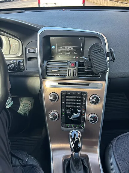 Volvo Xc60 2017 photo 5