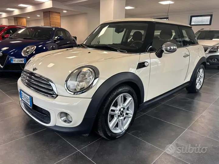 Mini Mini Clubman 2011 photo 4