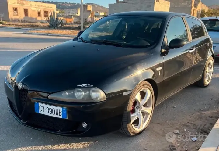 Alfa Romeo 147 2006 photo 3