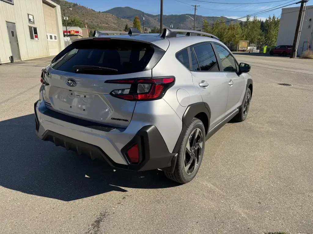 Subaru Crosstrek 2026 photo 5