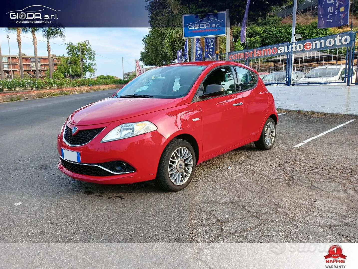 Lancia Ypsilon