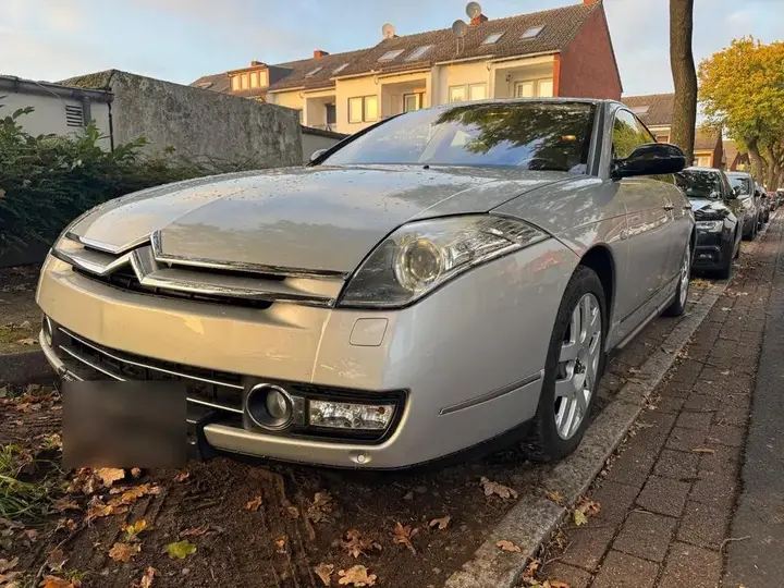 Citroen C6